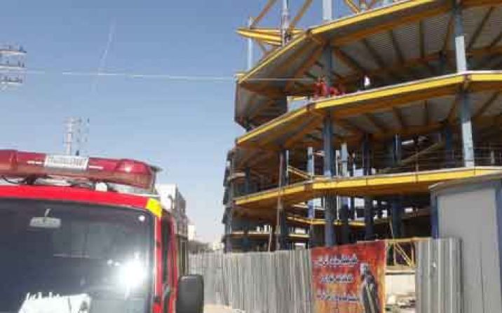 مانور کار در ارتفاع و ساختمان های بلند مرتبه شهری در قم اجرا شد مانور کار در ارتفاع و ساختمان های بلند مرتبه شهری در قم اجرا شد